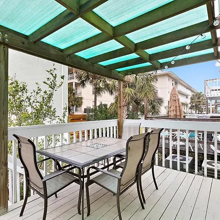 Sunny Daze Villa